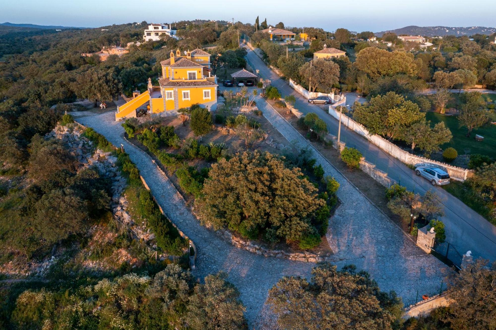 Al Monte Lusitano Villa Loule Exterior photo
